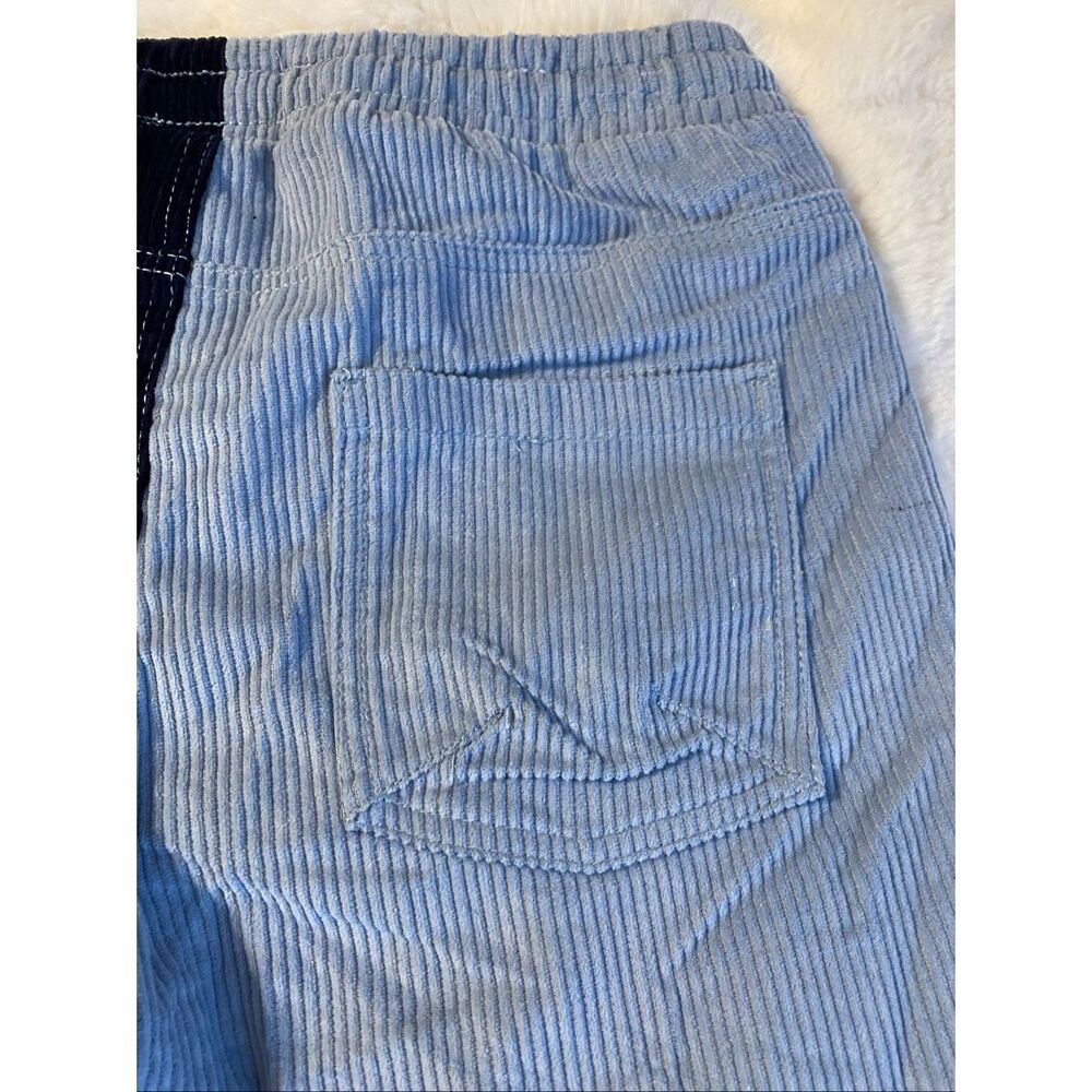 DR Essentials Two-Tone Light Blue and Navy Corduroy Athletic Shorts Sz S NWT - Picture 6 of 9
